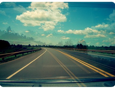 img src="http://www.parisingenieros.com/asfalto.jpg" alt="Servicio de obras civiles"