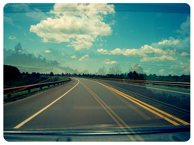 img src="http://www.parisingenieros.com/asfalto.jpg" alt="Servicio de obras civiles"