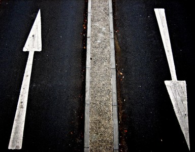 img src="http://www.parisingenieros.com/asfalto.jpg" alt="Servicio de construccion de estructuras en concreto"