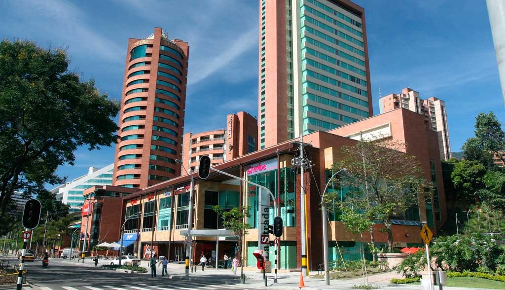 img src="http://www.parisingenieros.com/asfalto.jpg" alt="Construccion de estructuras en concreto"